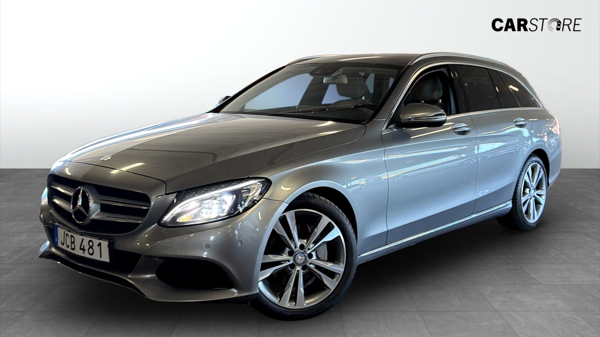 Mercedes-Benz C-Klass 211 hp