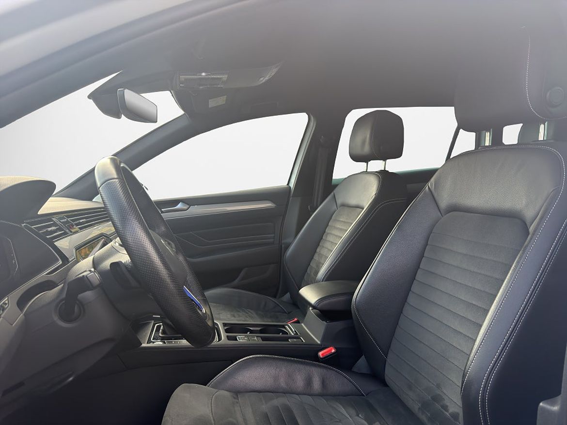 Volkswagen Passat Sportscombi GTE, bild 12 av 18