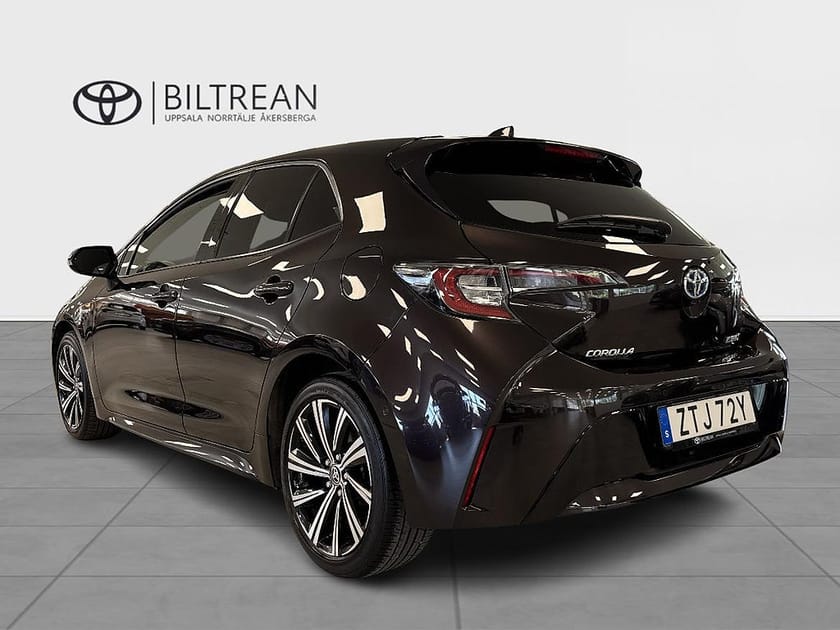 Bild 3 av Toyota Corolla Hybrid e-CVT Style Teknikpaket Vinterhjul
