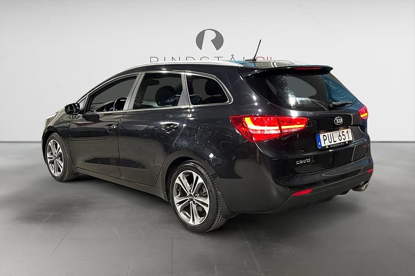 Bild 5 av Kia cee'd_sw 1.6 CRDi 136 HK AUT GT-LINE NAVI BACKKAMERA PDC 17"