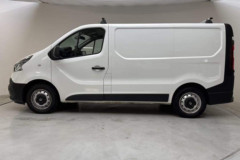 Bild 2 av Renault Trafic Skåpbil 2.0 dCi Skåp (145hk) Drag Backkamera