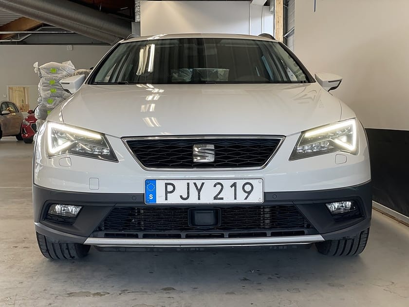 Bild 3 av SEAT Leon X-Perience X PERIENCE 2.0 TDI 4Drive 150hk Drag Backkamera