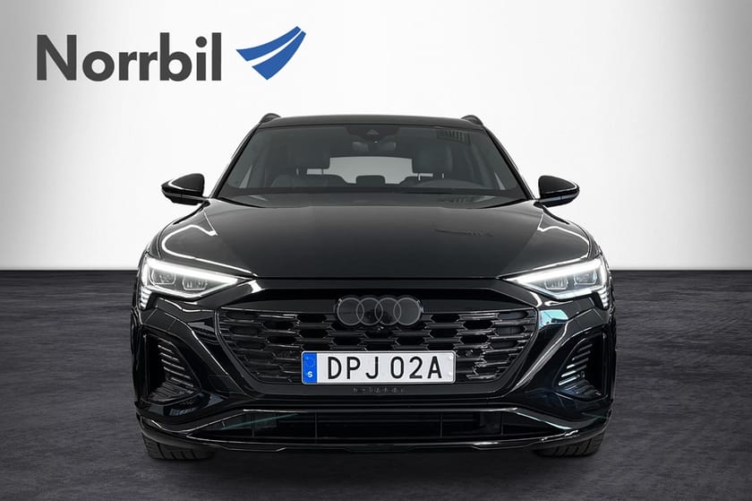 Bild 2 av Audi Q8 55 e-tron quattro