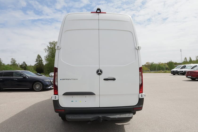 Bild 5 av Mercedes-Benz eSprinter 414 81 kWh