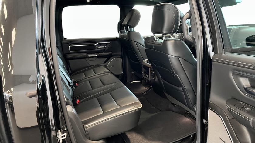 Bild 5 av RAM 1500 Crew Cab LARAMIE *LEASING KAMPANJ*