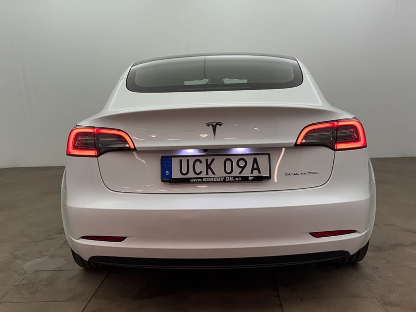 Bild 5 av Tesla Model 3 Long Range AWD
