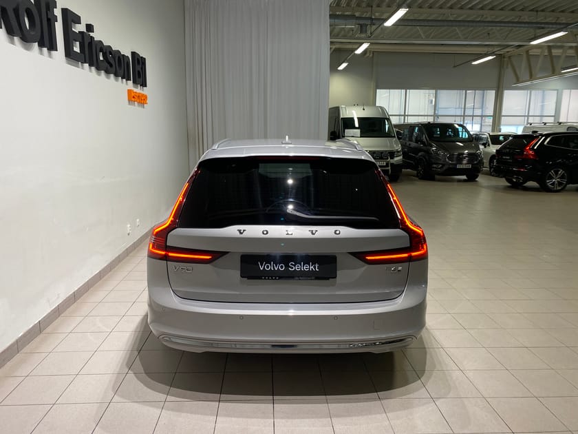 Bild 4 av Volvo V90 T6 Core Edition II