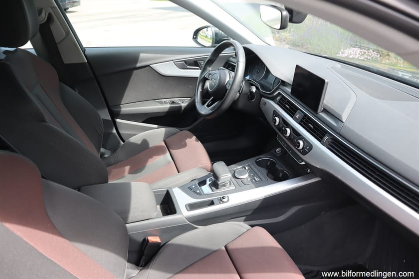 Bild 4 av Audi A4 Avant 2.0 TDI 150hk Aut Drag Svensksåld