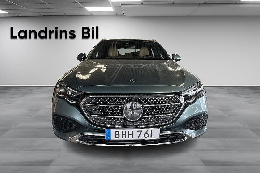 Bild 2 av Mercedes-Benz E 300 de 4MATIC All-Terrain All-Terrain/Avantgarde Premium/Burmester