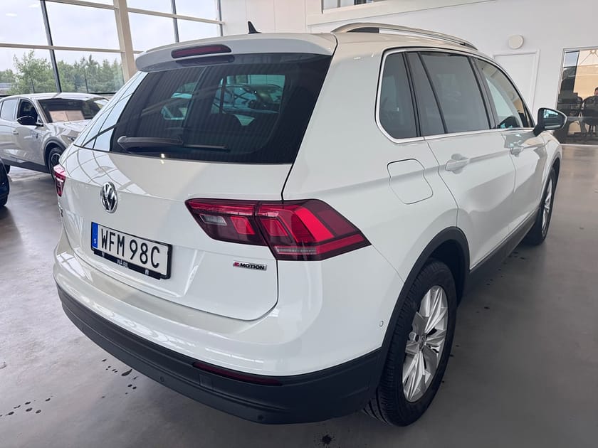 Bild 5 av Volkswagen Tiguan 2.0 TSI OPF | 4Motion | Kamera | Carplay