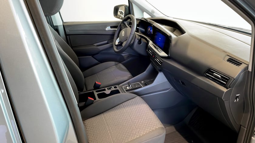 Bild 3 av Ford Transit Connect L2 SKÅP/P-HEV/DEMOBIL