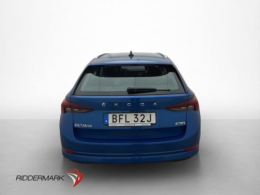 Bild 5 av Škoda Octavia Kombi Skoda 1.0 TSI 110hk Cockpit Kamera Rattvärme CarPlay