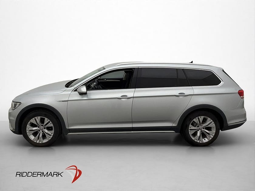 Bild 5 av Volkswagen Passat Alltrack TDI 4M 190hk Kamera CarPlay Drag