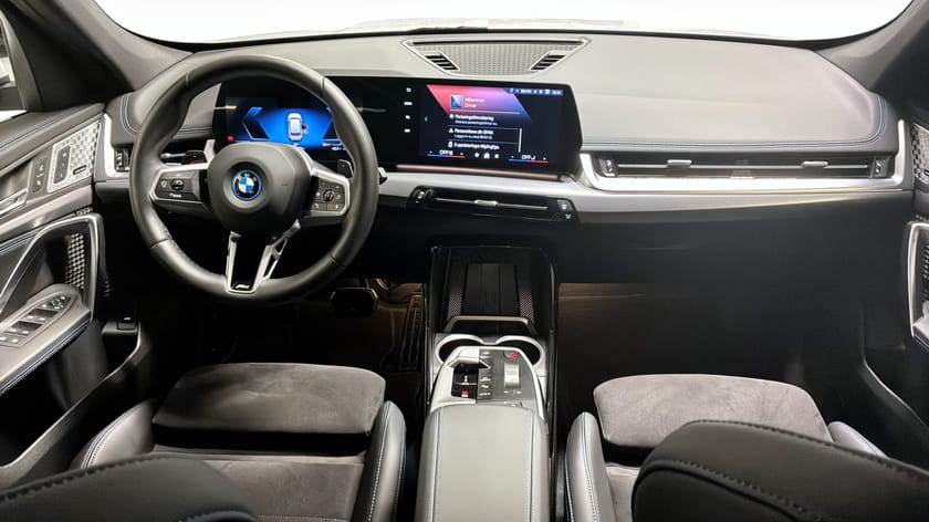 Bild 4 av BMW X1 xDrive30e DAP H&K Comfort Access Elstolar
