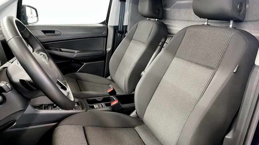Bild 2 av Volkswagen Caddy Cargo eHybrid e-Hybrid Drive Premium