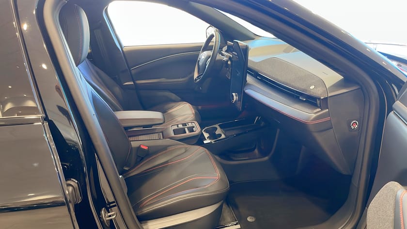 Bild 3 av Ford Mustang Mach-E Long Range PREMIUM RWD 276HK