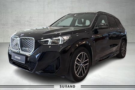 BMW iX1 xDrive30