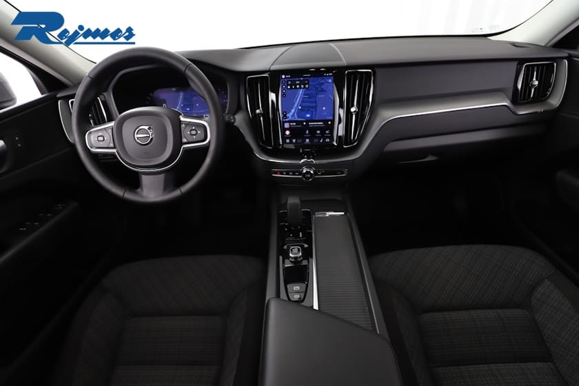 Bild 2 av Volvo XC60 Recharge T6 Core Edition
