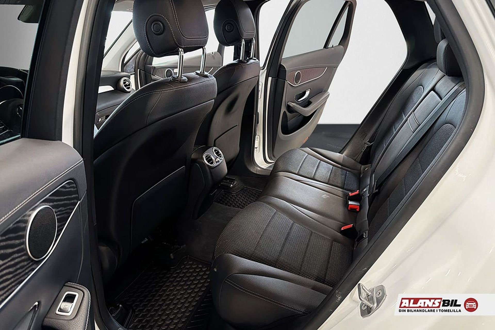 Mercedes-Benz GLC 2020, bild 6/10