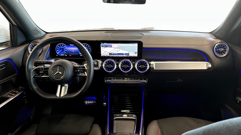 Bild 4 av Mercedes-Benz EQB 250+ AMG Line Advanced Rattvärme Adaptiv Farthållare