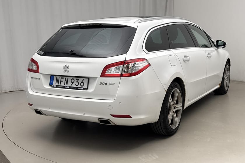 Bild 3 av Peugeot 508 SW 2.2 HDi (204hk) GT GPS Panorama