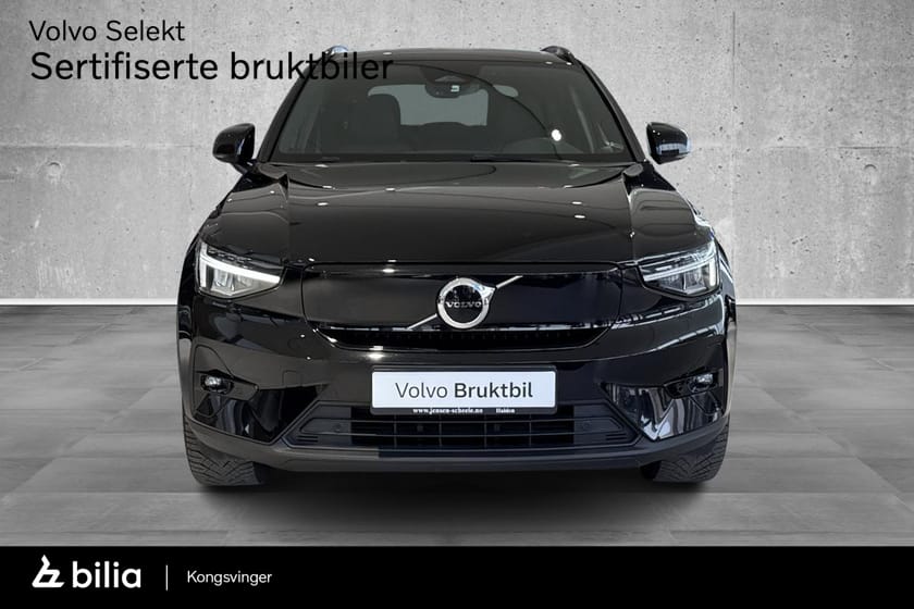 Bilde 2 av Volvo XC40 Recharge Single Motor Plus FWD - Pixel, Ryggekamera, Varmepumpe