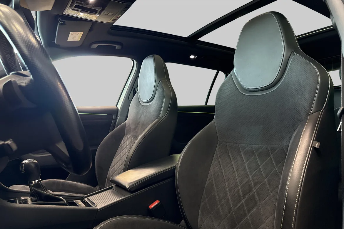picture of a car