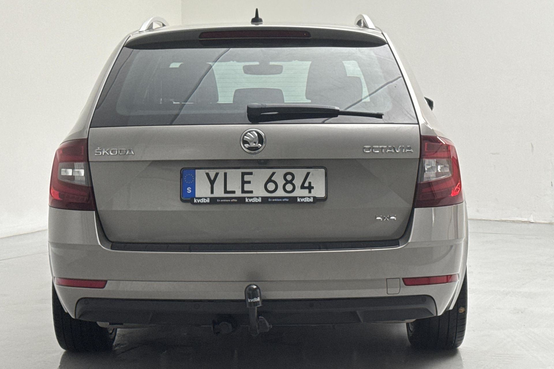 Skoda Octavia Kombi 1.8 TSI 4x4 2018, bild 6/10