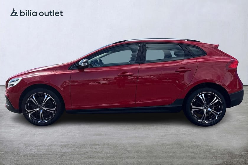 Bild 3 av Volvo V40 Cross Country T3 Kinetic 152hk Värmare Panorama Klimatpaket VOC