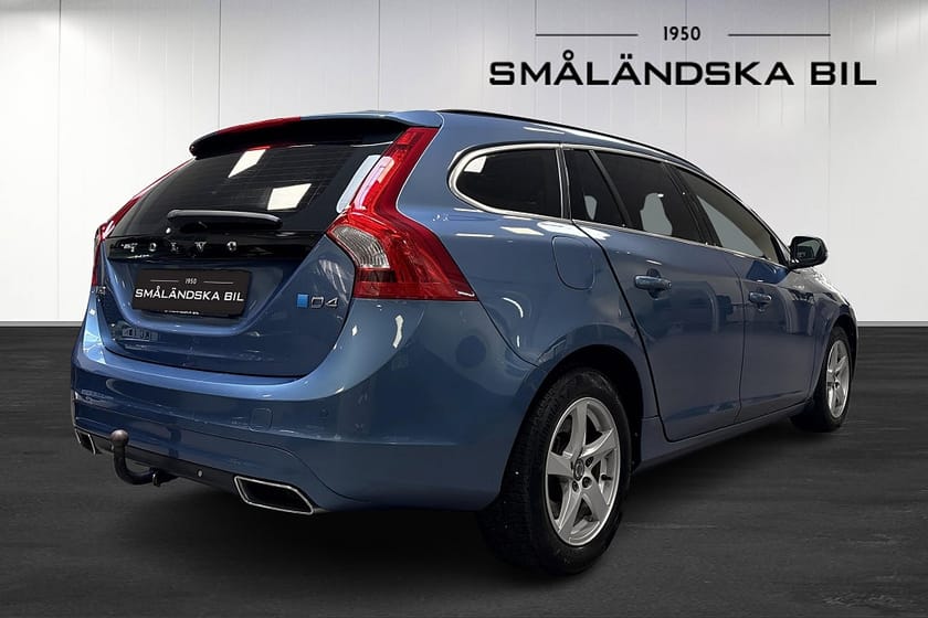 Bild 4 av Volvo V60 D4 Polestar Geartronic Momentum Business Edition Euro 6