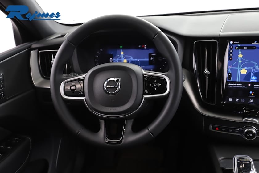 Bild 4 av Volvo XC60 T6 Plus Black Nordic Edition
