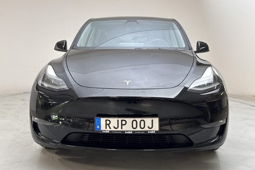 Bild 5 av Tesla Model Y Long Range AWD Dual Motor Vinterhjul medföljer