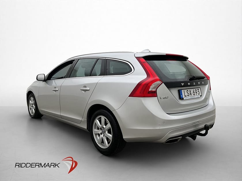 Bild 5 av Volvo V60 D4 181hk AWD Summum Skinn Värmare VOC Dragkrok