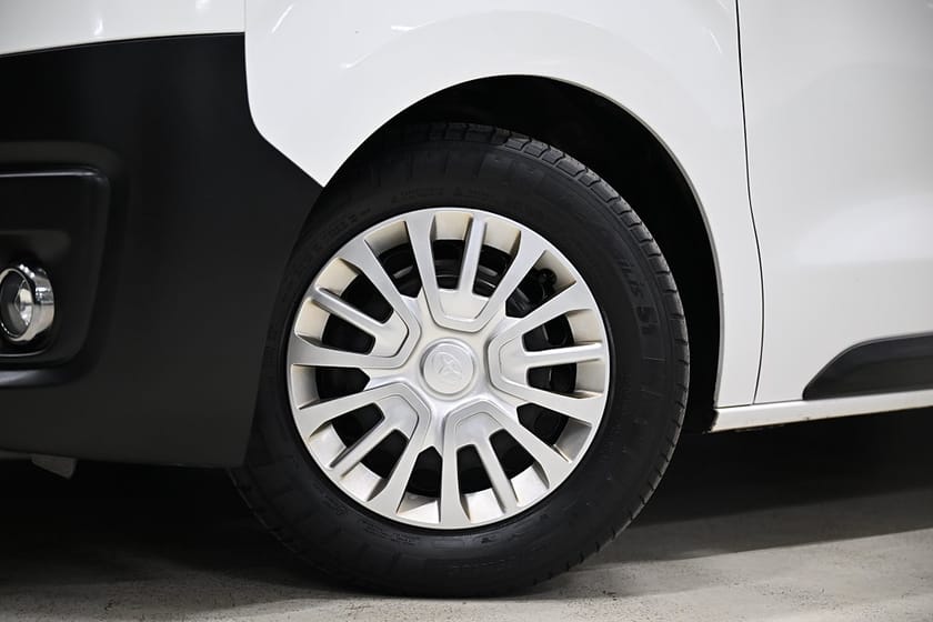 Bild 4 av Toyota Proace D-4D 122HK Automat|Inredd|Dubbeldörr|Dubbelgolv|Leasbar
