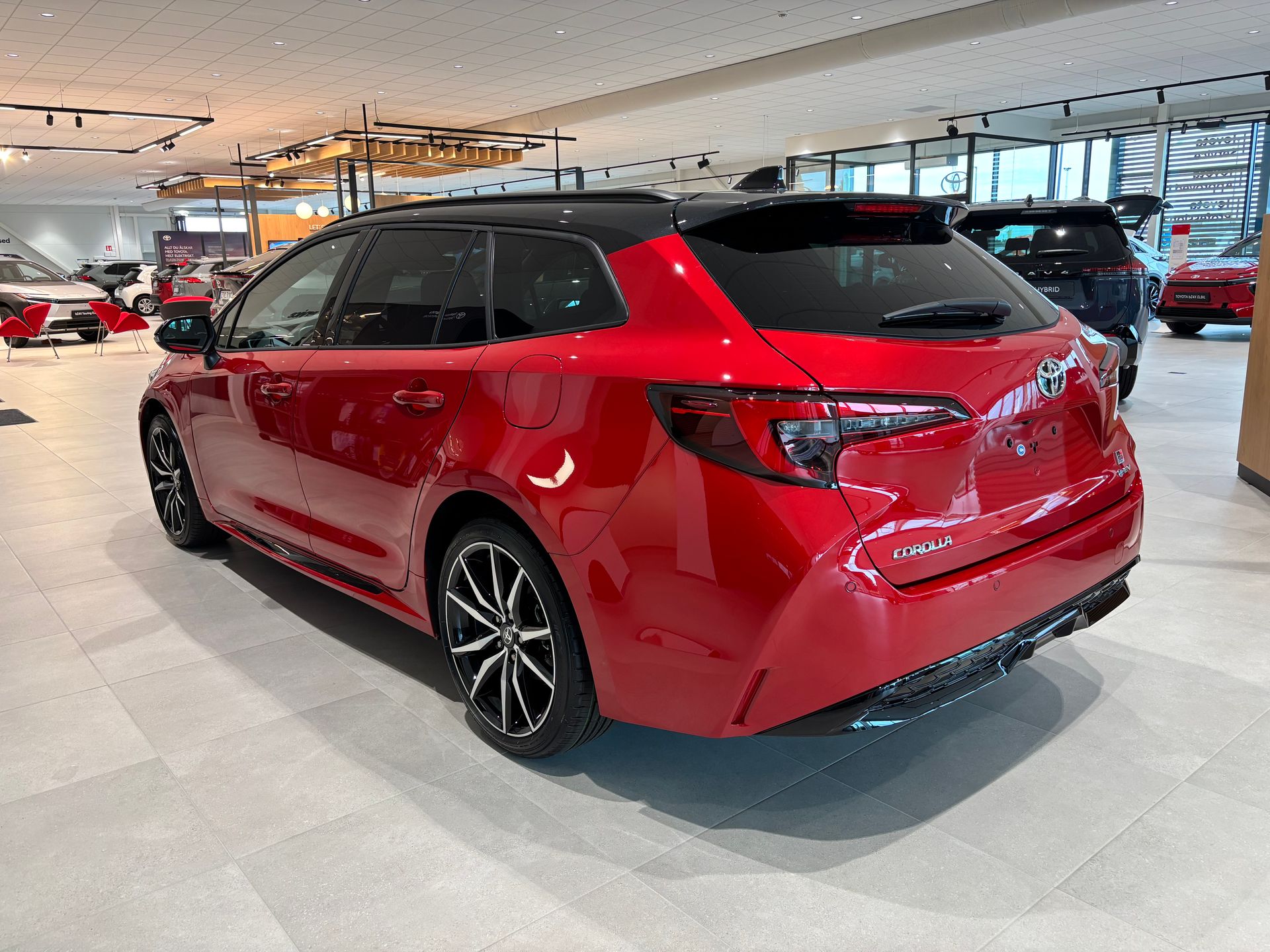Toyota Corolla Touring Sports Active 1.8 2026, kuva 6/10