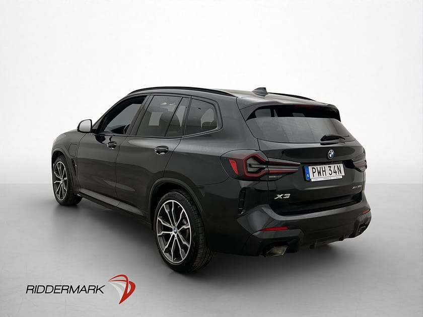 Bild 5 av BMW X3 xDrive30e 292hk M Sport Pano H/K MOMS 360° Skinn Drag