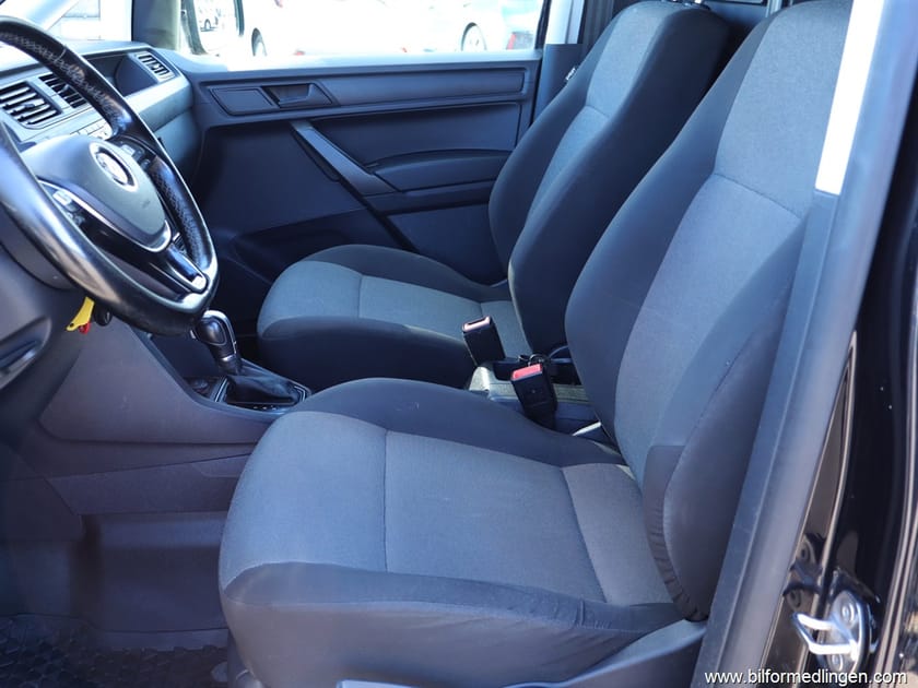 Bild 5 av Volkswagen Caddy Maxi Van 2.0 TDI 150hk Inredning Drag S/V-hjul Moms