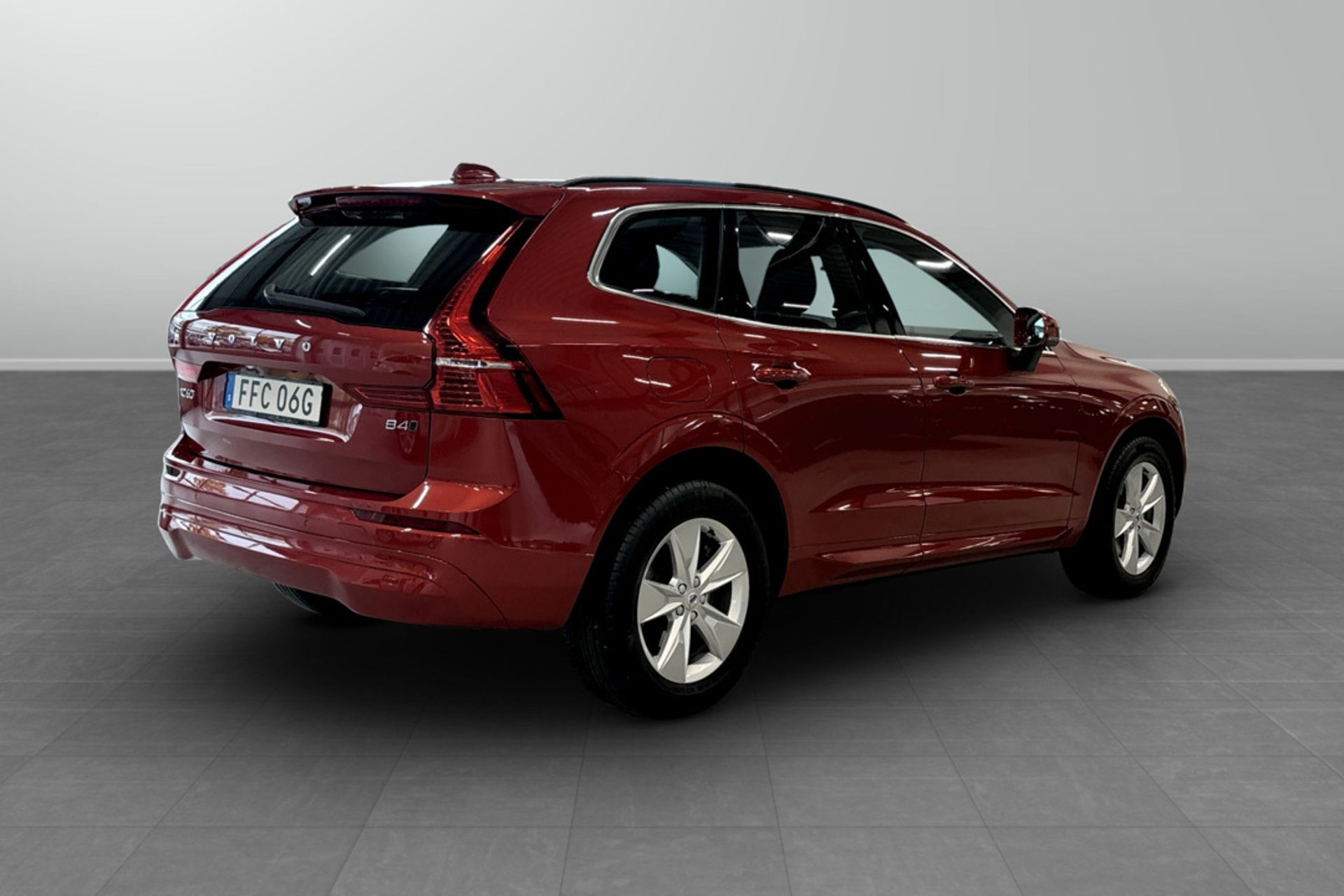 Volvo XC60 B4 Diesel 2022, bild 2/10