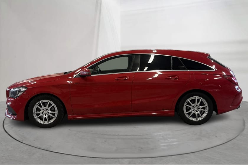 Bild 2 av Mercedes-Benz CLA 200 d Shooting Brake X117 (136hk) AMG Line