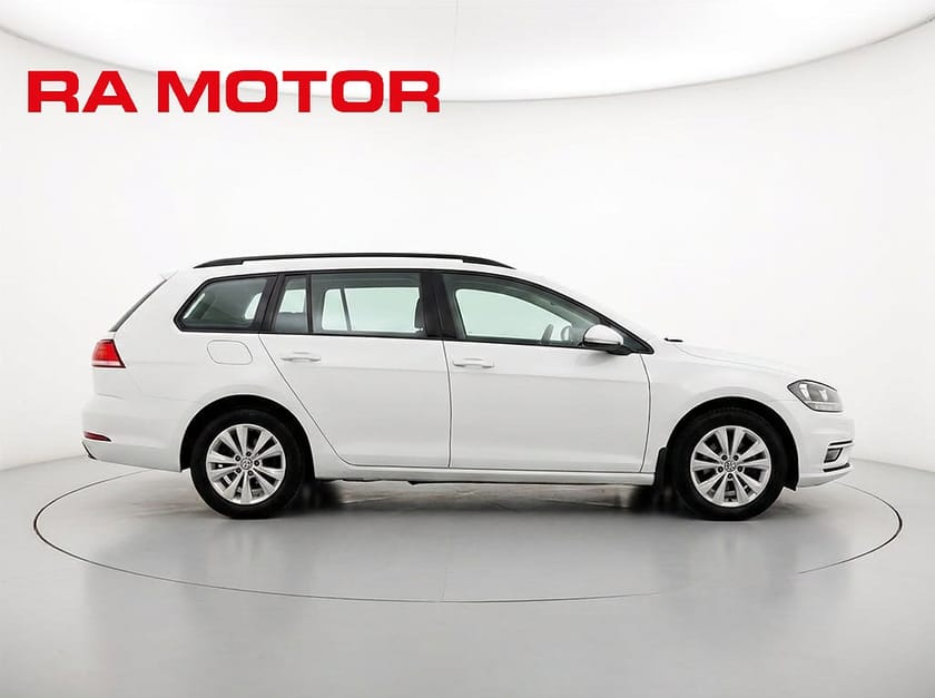 Bild 5 av Volkswagen Golf Sportscombi SC 1.6 TDI 116hk | D-värm | Backkamera | Adaptiv-Fart