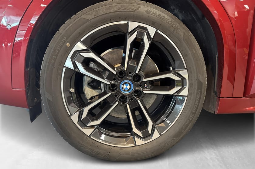 Bilde 5 av BMW iX2 xDrive30 Fully Charged, H/K, Massasje, Adp-Cruise, BSI