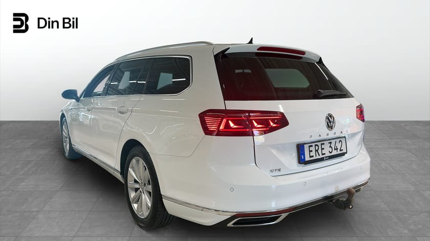 Bild 3 av Volkswagen Passat Sportscombi GTE 218hk Drag B-Kamera Värmare Cockpit