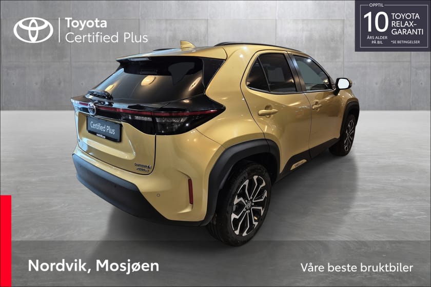 Bilde 5 av Toyota Yaris Cross Hybrid AWD-i Active Tech Navigasjon-Cruiserkontroll-Nøkkelfri start