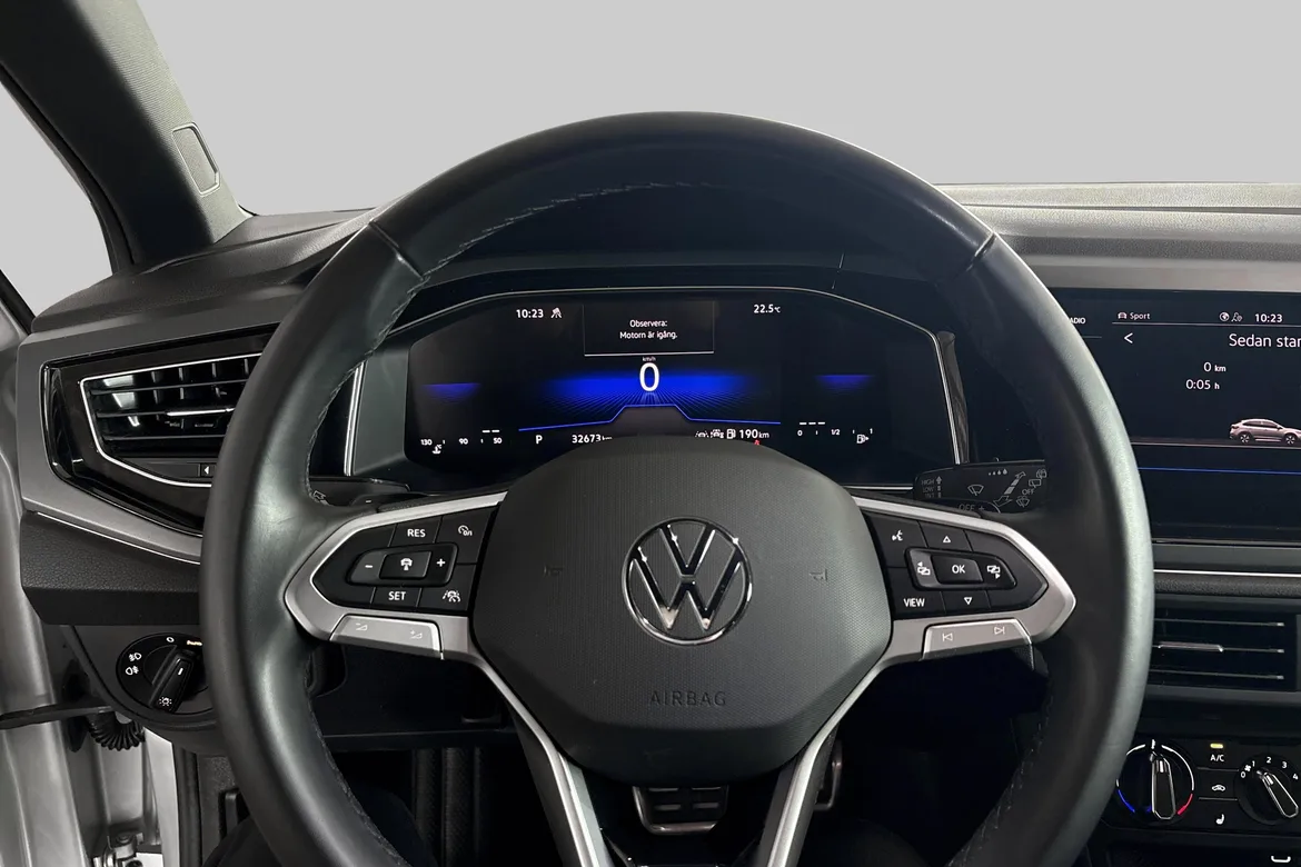 picture of a car