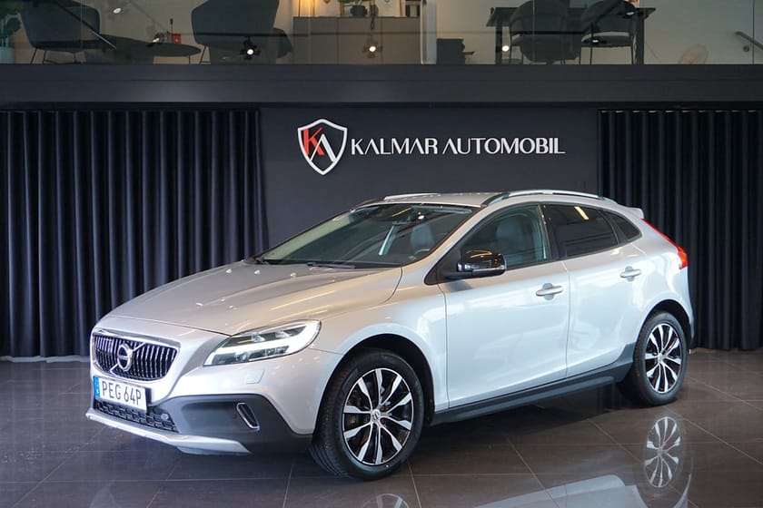 Bild 1 av Volvo V40 Cross Country D3 Geartronic Pro Edition VOC Kamera Skinn Navi