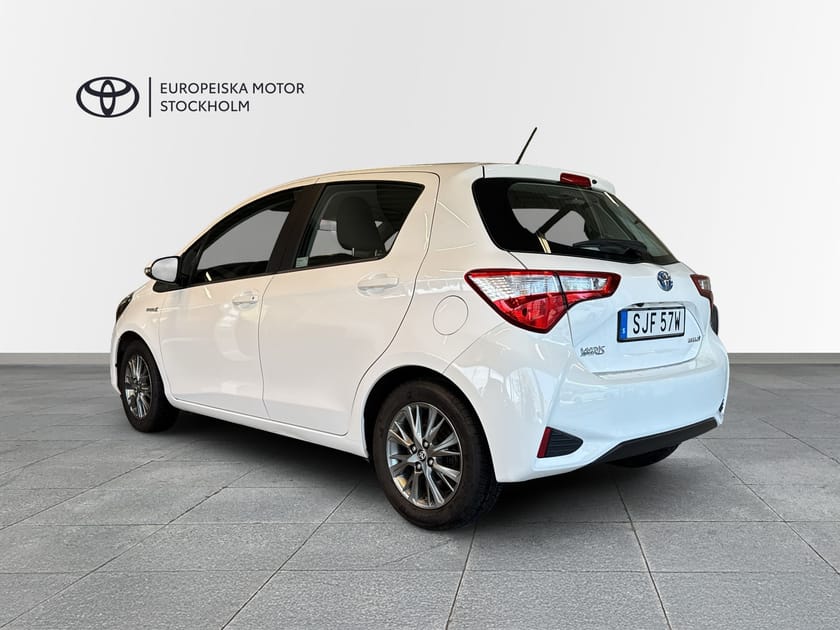 Bild 2 av Toyota Yaris Hybrid 1,5 ACTIVE SMARTPHONE INTEGRATION - V-HJUL