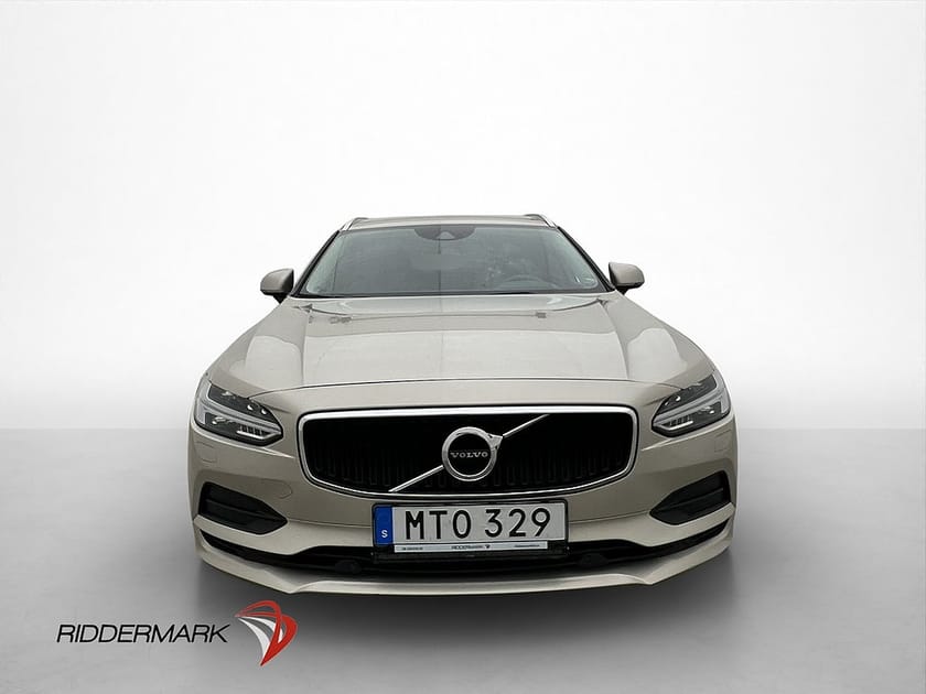 Bild 2 av Volvo V90 T5 254hk Momentum B-Kamera Navi Drag Carplay