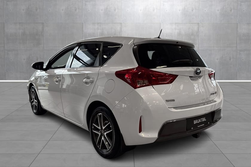 Bilde 3 av Toyota Auris Hybrid 1,8 lt Aut