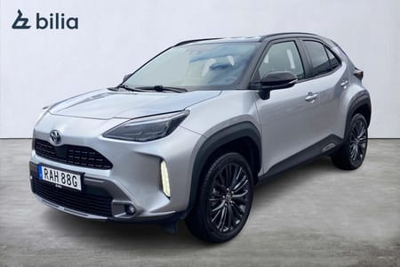 Toyota Yaris Cross Hybrid AWD-i 1,5 HEV ADVENTURE Parkerings Sensorer, Döda Vinkel Varnare