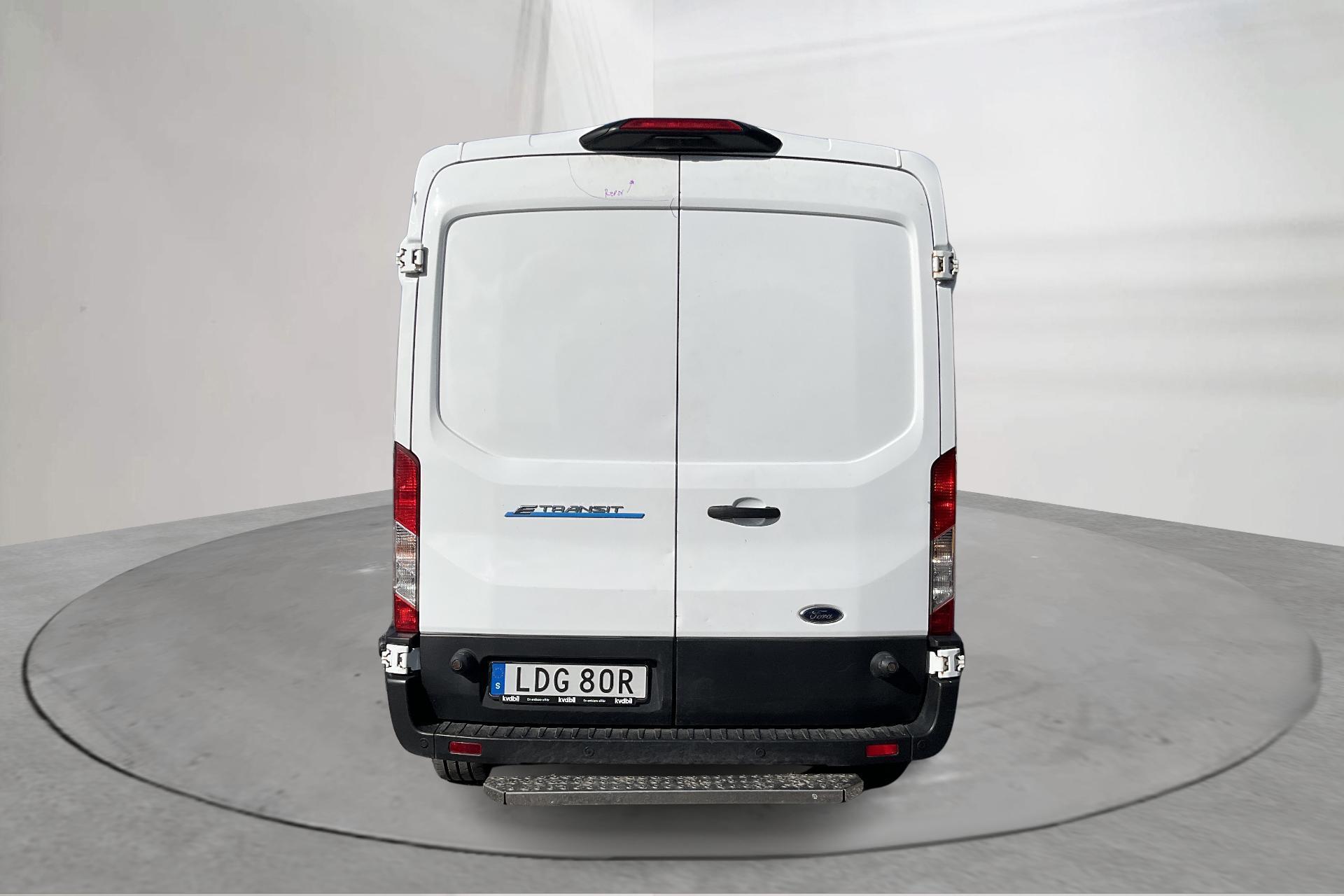Ford Transit E-Transit 350 2022, kuva 6/10